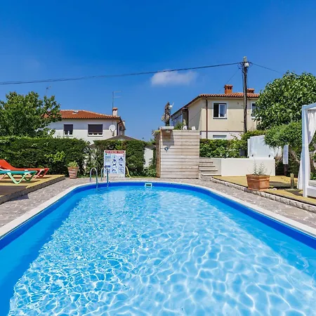 Nika-5 By Interhome *