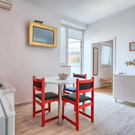 Nika-5 By Interhome * Umago