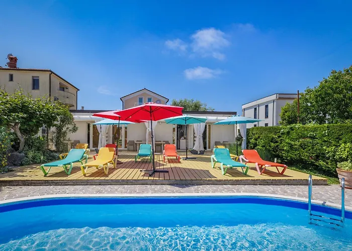 Nika-5 By Interhome 우마그