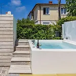 Appartamento Nika-5 By Interhome Umago