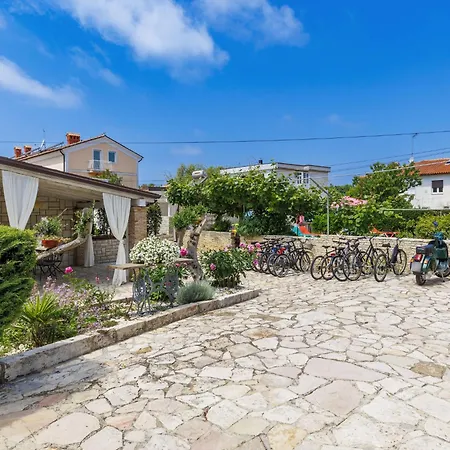 Nika-5 By Interhome Apartman *