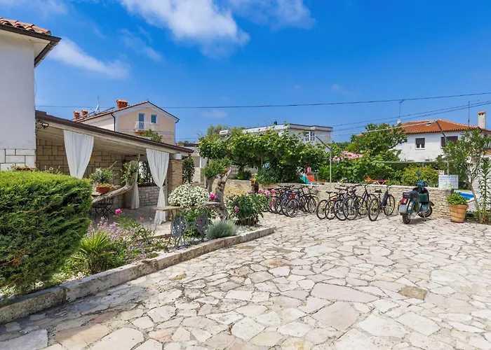 Nika-5 By Interhome Apartman *