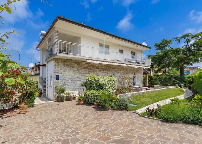 Apartman Nika-5 By Interhome